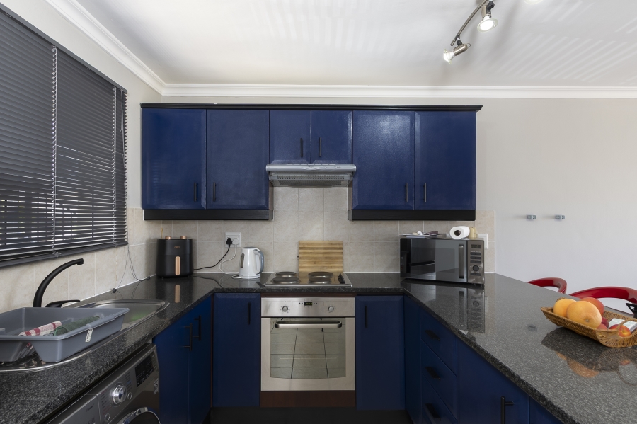 To Let 2 Bedroom Property for Rent in Heritage Park Western Cape